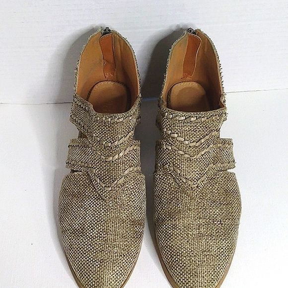 Mimi ankle boot size 8.5 - Picture 2 of 7